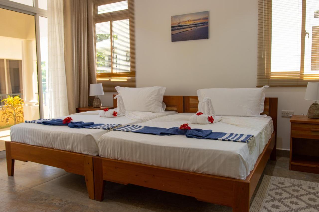Macmillan'S Holiday Villas إدارة آنس الكبرى المظهر الخارجي الصورة